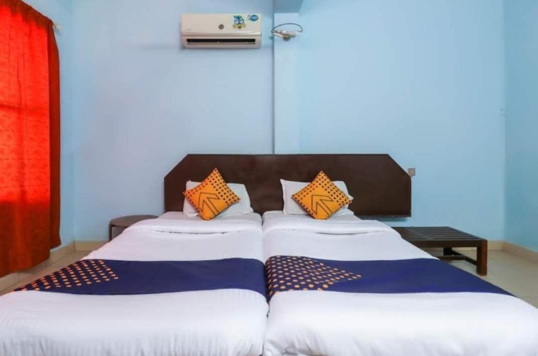 Hotel O Seaweed Kovalam Kültér fotó